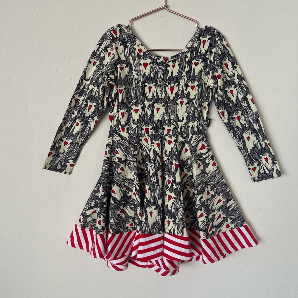 Rockyourkid girls Unicorn harts and stripes long sleeve waisted dress size 4.